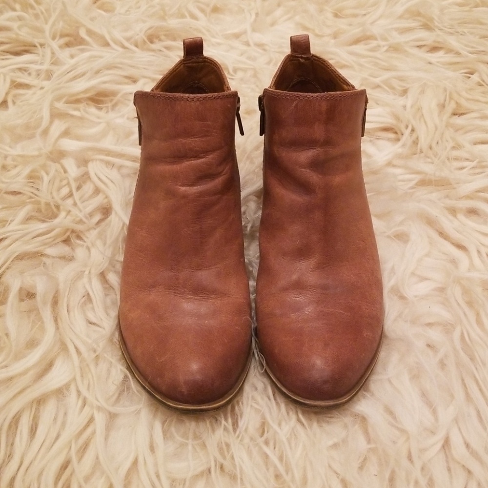 Ankle boots